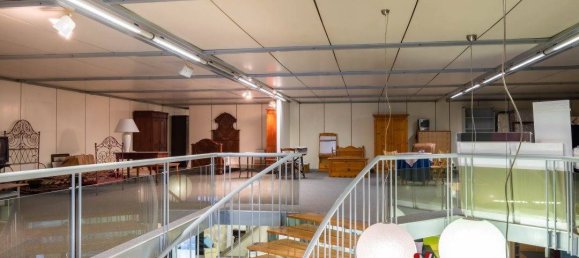 Коммерческая недвижимость с 5 комнатами в Ногароле Рокка, Италия № 159741 10