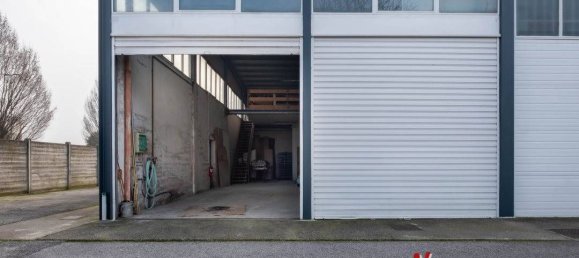 Коммерческая недвижимость с 5 комнатами в Ногароле Рокка, Италия № 159741 7