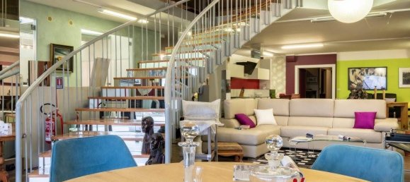 Коммерческая недвижимость с 5 комнатами в Ногароле Рокка, Италия № 159741 11