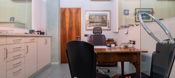 Коммерческая недвижимость с 5 комнатами в Ногароле Рокка, Италия № 159741 15