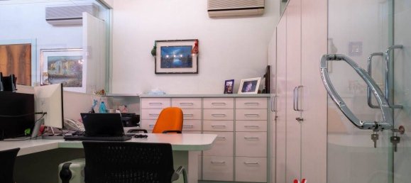 Коммерческая недвижимость с 5 комнатами в Ногароле Рокка, Италия № 159741 16