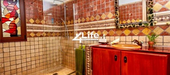 4 Schlafzimmer Villa in Adeje, Spain, Nr. 126292 13