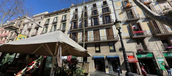 Apartamento T2 em Ciutat Vella, Spain N.º 25649 9