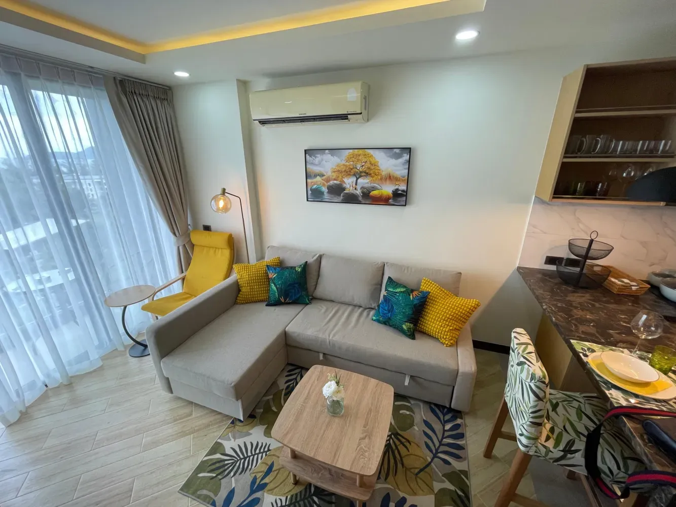 1 bedroom Condominium for sale in Rawai, Phuket, Southern Thailand, Thailand № 146191