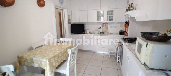 3 chambres Appartement à Genoa, Italy No. 352402 5