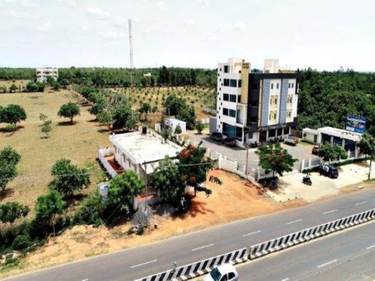  Land in Chennai, India No. 40138