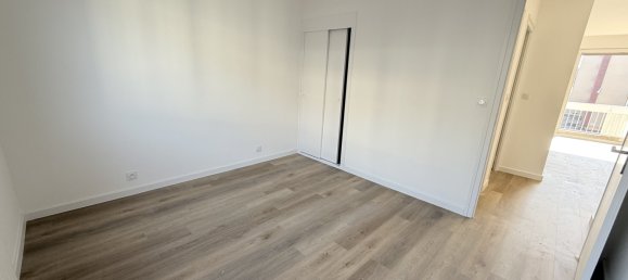 Apartamento de 3 dormitorios en Aix-les-Bains, France No. 200293 6