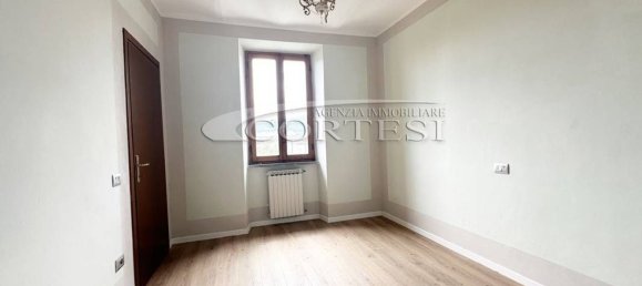 7 rooms Apartment in Città di Castello, Italy No. 272289 4