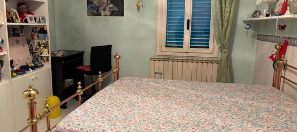 Квартира с 4 комнатами в Флоренция, Италия № 50692 16