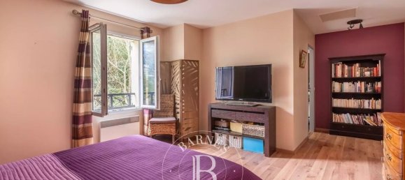 Дом с 7 спальнями в Жуар-Поншартрен, Франция № 167392 21