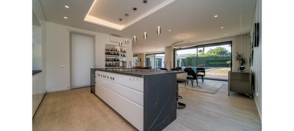 4 bedrooms Castles in Almada, Portugal No. 111773 45