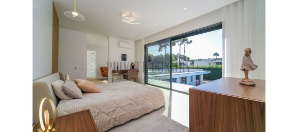 4 bedrooms Castles in Almada, Portugal No. 111773 3