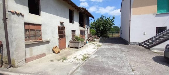 3 rooms House in Caorso, Italy No. 107423 11