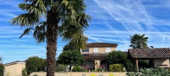 4 bedrooms Villa in Lot, France No. 288178 2