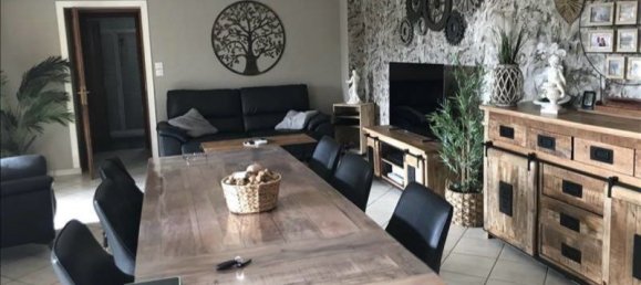 4 bedrooms Villa in Lot, France No. 288178 3