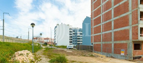 320m² Land in Amadora, Portugal No. 72397 8