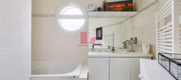 3 Schlafzimmer Haus in Vanves, France, Nr. 124835 9