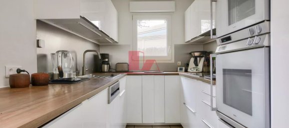 3 Schlafzimmer Haus in Vanves, France, Nr. 124835 3