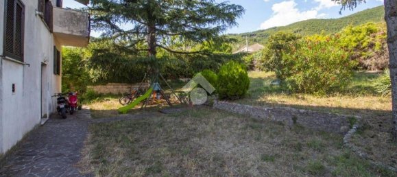 2 bedrooms Apartment in Cittaducale, Italy No. 300487 4