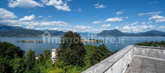 Villa de 6 dormitorios en Stresa, Italy No. 288296 22