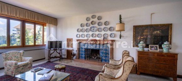 Villa de 6 dormitorios en Stresa, Italy No. 288296 14