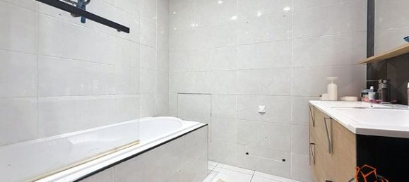 2 chambres Duplex à Ain, France No. 312517 9