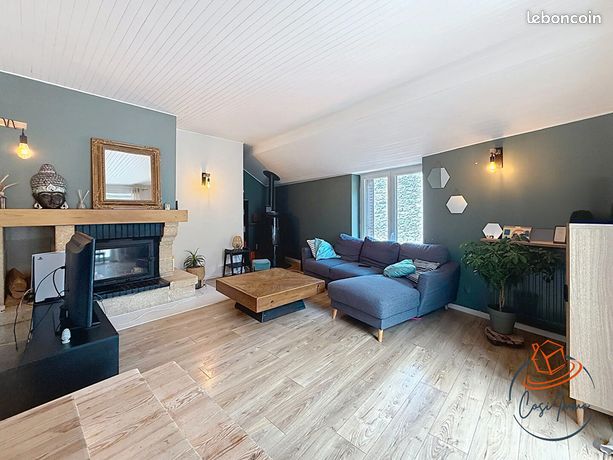 2 chambres Duplex à Ain, France No. 312517