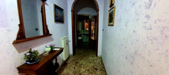 2 bedrooms Apartment in Adelfia, Italy No. 252865 5
