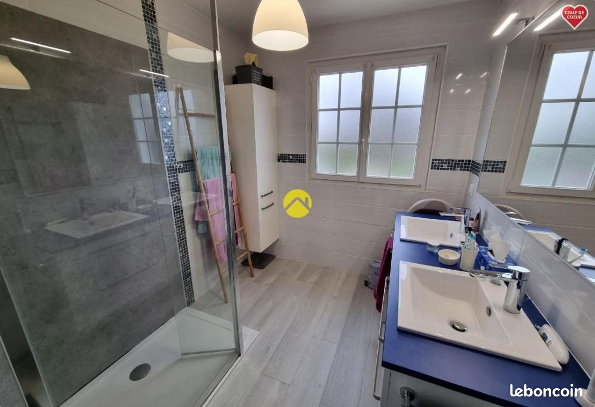 4 chambres Maison à Bourges, France No. 276710