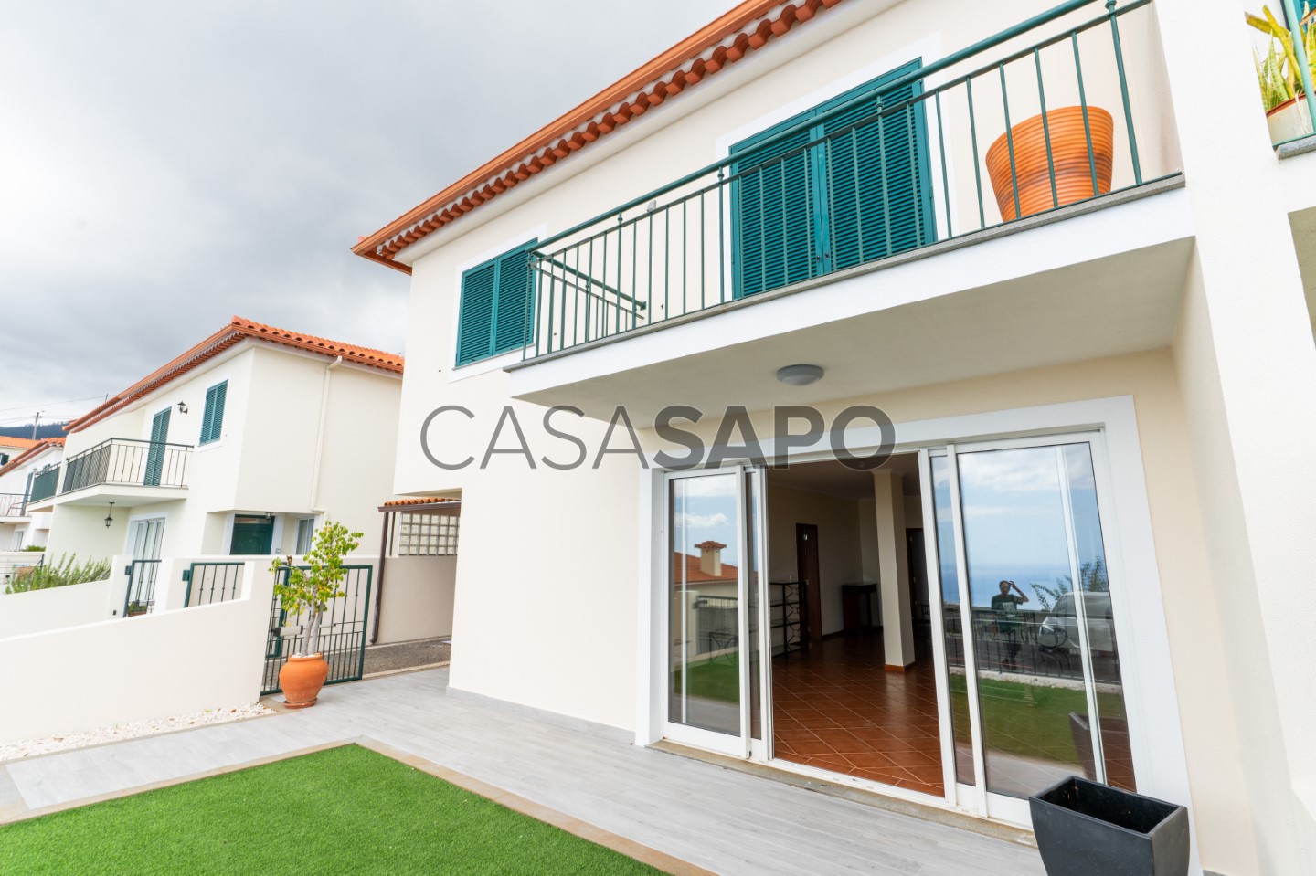 Дом с 3 спальнями в Фуншал, Португалия № 146012