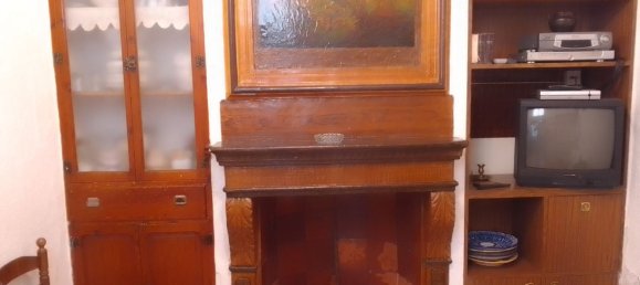 4 Schlafzimmer Haus in Biar, Spain, Nr. 187034 8