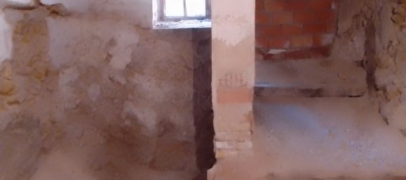 4 Schlafzimmer Haus in Biar, Spain, Nr. 187034 18