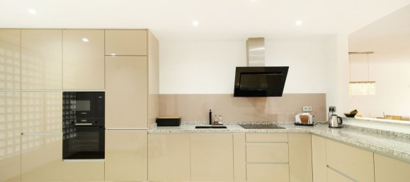 Apartamento de 2 dormitorios en La Quinta, Spain No. 137702 3