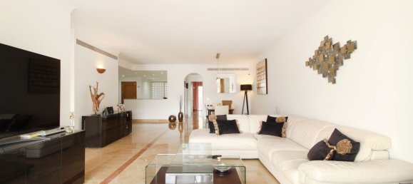 Apartamento de 2 dormitorios en La Quinta, Spain No. 137702 4