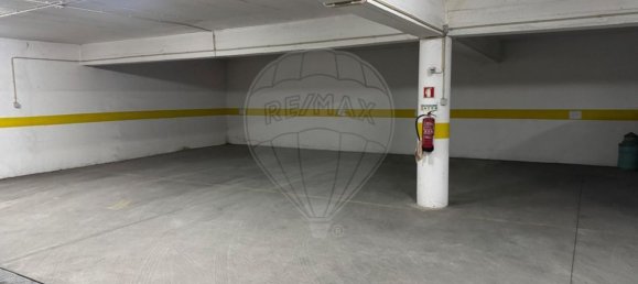 149m² Parking in Barreiro, Portugal No. 45778 4