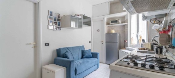 Apartamento de 1 dormitorio en Milan, Italy No. 270303 4