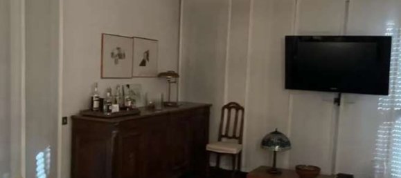 8 rooms House in Erba, Italy No. 2843 3