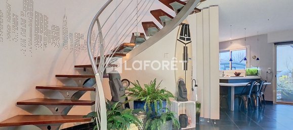 4 bedrooms House in Clohars-Fouesnant, France No. 206106 10