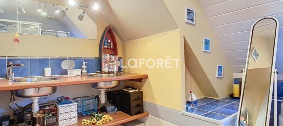 4 bedrooms House in Clohars-Fouesnant, France No. 206106 16