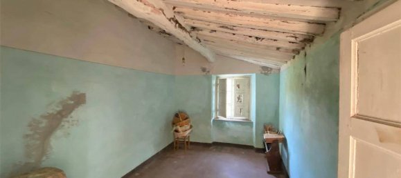 5 Schlafzimmer Haus in Lucca, Italy, Nr. 105235 12