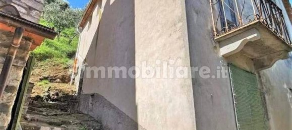 5 Schlafzimmer Haus in Lucca, Italy, Nr. 105235 2