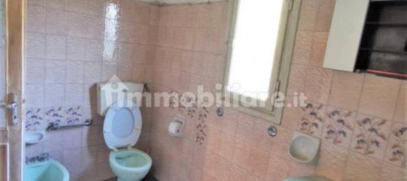 5 Schlafzimmer Haus in Lucca, Italy, Nr. 105235 10