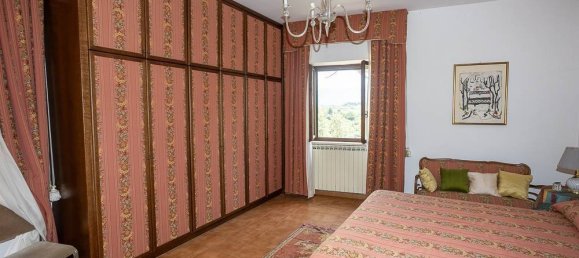 Вилла с 18 спальнями в Коллевеккьо, Италия № 266189 27