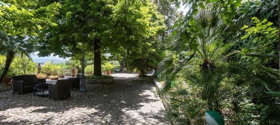 Вилла с 18 спальнями в Коллевеккьо, Италия № 266189 2