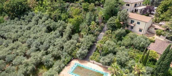 Вилла с 18 спальнями в Коллевеккьо, Италия № 266189 11