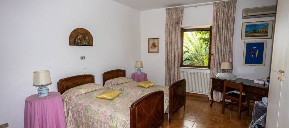 Вилла с 18 спальнями в Коллевеккьо, Италия № 266189 24