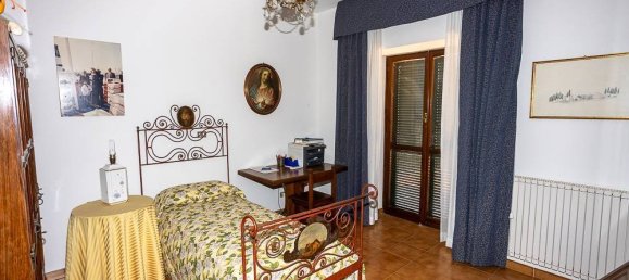 Вилла с 18 спальнями в Коллевеккьо, Италия № 266189 33