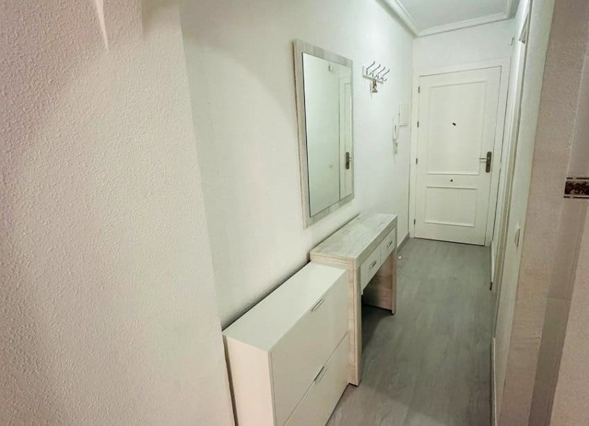 2 bedrooms Apartment in Torrevieja, Spain No. 174617