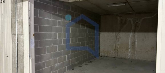 Garaje en Pozzo d'Adda, Italy 15 m² No. 301403 3