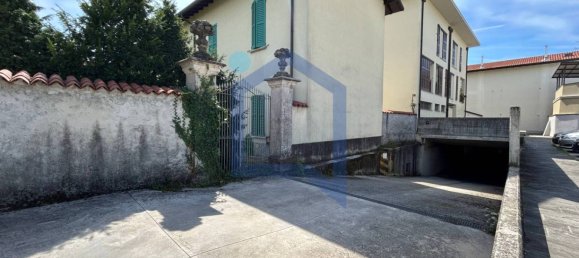 Garaje en Pozzo d'Adda, Italy 15 m² No. 301403 2